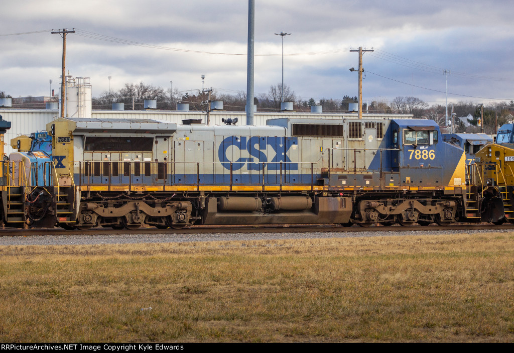 CSX C40-8W #7886